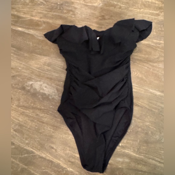 NWT J. Crew Matte Ruched One Piece Swimsuit with Ruffles in Black Size 8 - Picture 2 of 8